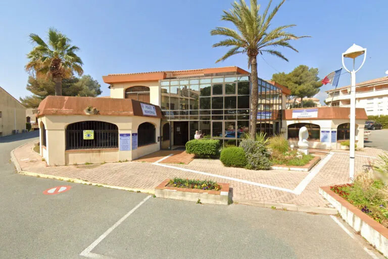 Fréjus (83370)